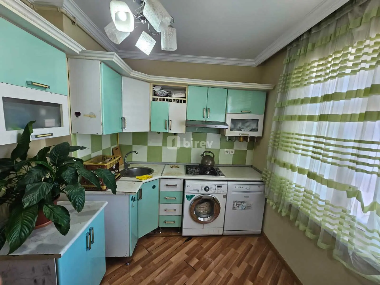 2 otaqlı mənzil, Xətai rayonu, Sarayevo küçəsi, Bakı şəhəri — şəkil 4