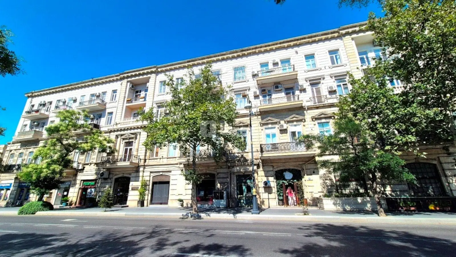 2 otaqlı mənzil, Səbail rayonu, Rəşid Behbudov küç, Bakı şəhəri — şəkil 1
