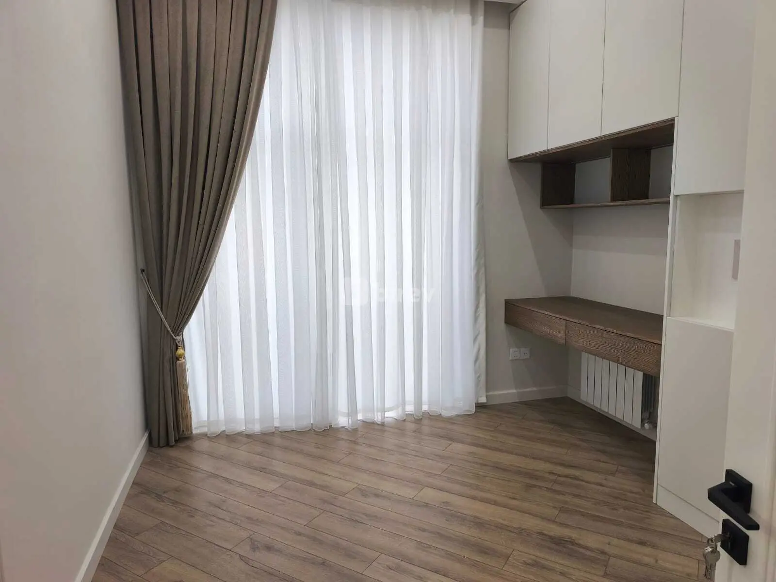4 otaqlı mənzil, Nəsimi rayonu, Azadlıq prospekti, Bakı şəhəri — şəkil 13
