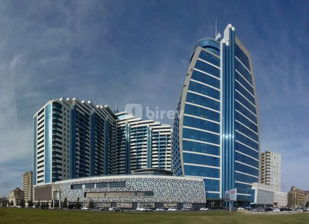 4 otaqlı mənzil, Xətai rayonu, 8 Noyabr pr.15, Bakı şəhəri — şəkil 1
