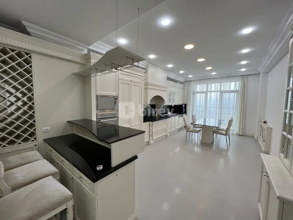 4 otaqlı mənzil, Xətai rayonu, 8 Noyabr pr.15, Bakı şəhəri — şəkil 7