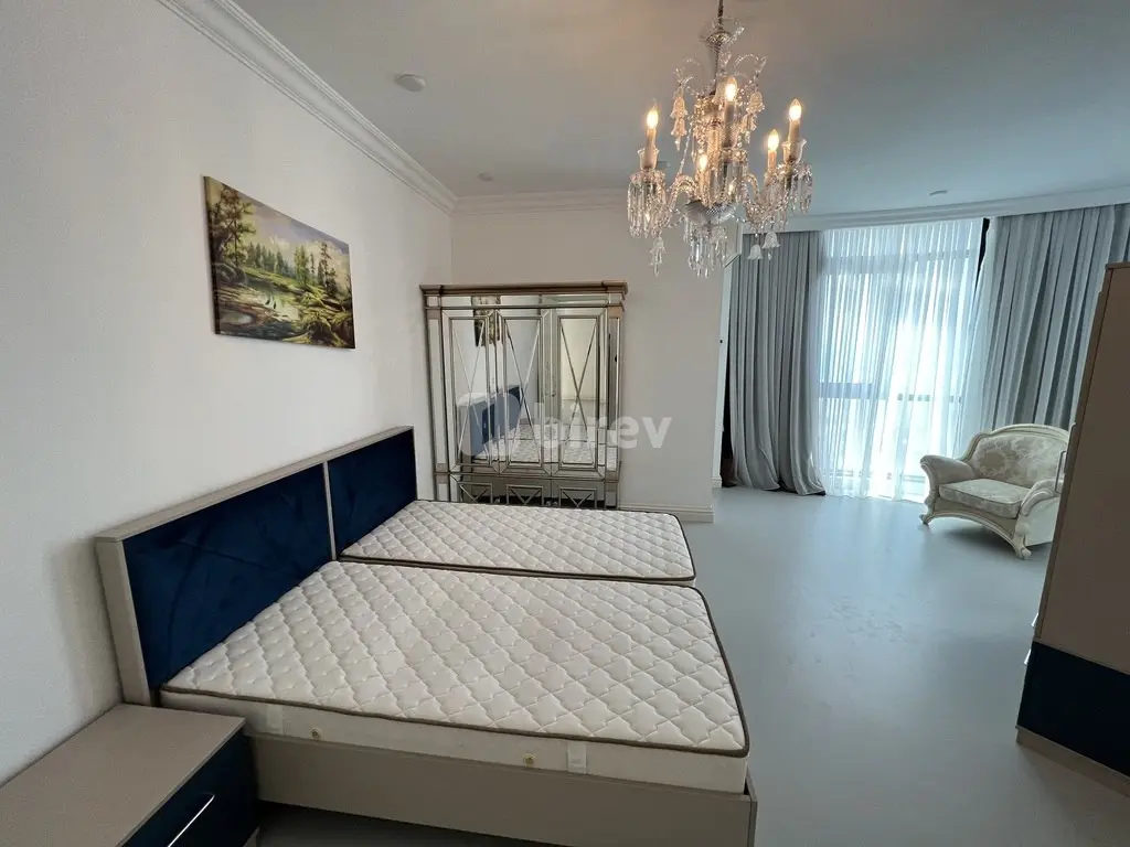 4 otaqlı mənzil, Xətai rayonu, 8 Noyabr pr.15, Bakı şəhəri — şəkil 12