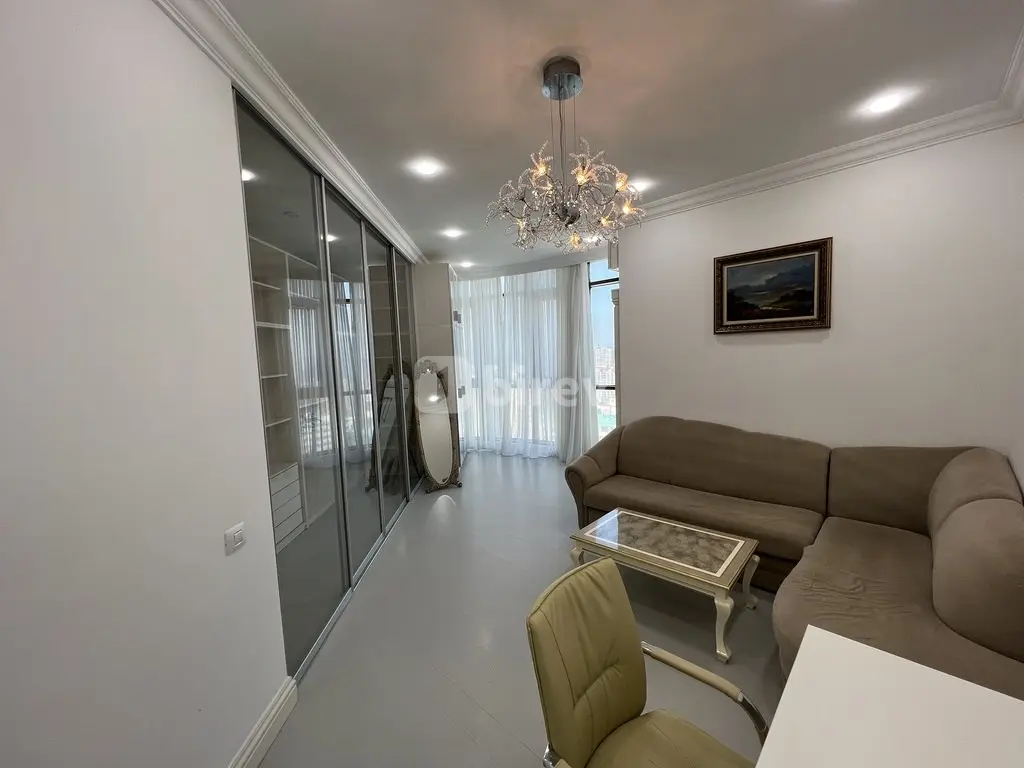 4 otaqlı mənzil, Xətai rayonu, 8 Noyabr pr.15, Bakı şəhəri — şəkil 13