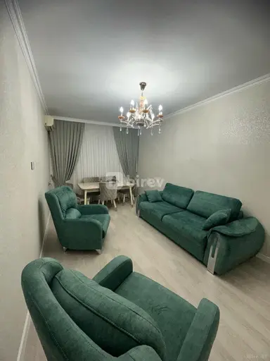 4 otaqlı mənzil, Yasamal q.