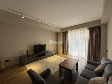 4 otaqlı mənzil, Ağ şəhər q.