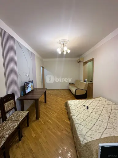 2 otaqlı mənzil, 8-ci kilometr q.