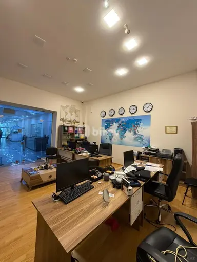 Ofis, Kubinka q.