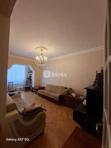 3 otaqlı mənzil, 8-ci kilometr q.