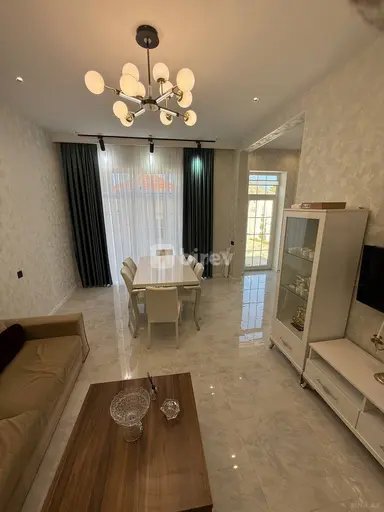 4 otaqlı həyət evi, Şüvəlan q.
