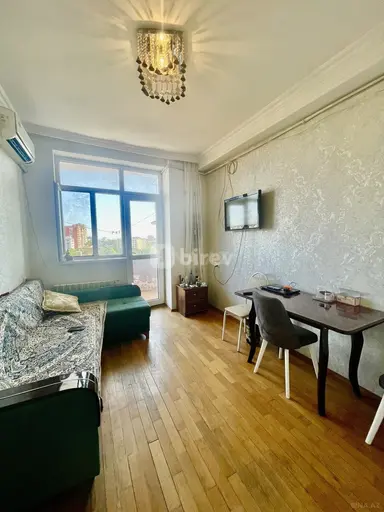 2 otaqlı mənzil, Nəsimi rayonu, Memar Əcəmi m.