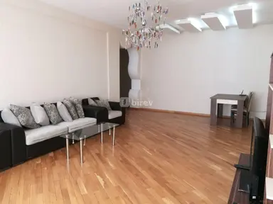 3 otaqlı mənzil, Yasamal q.