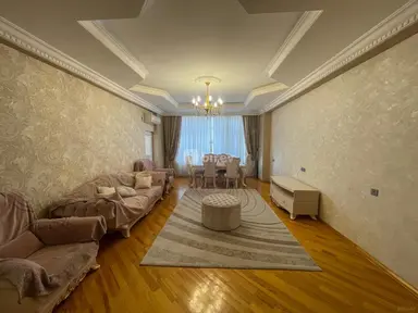3 otaqlı mənzil, 8-ci kilometr q.