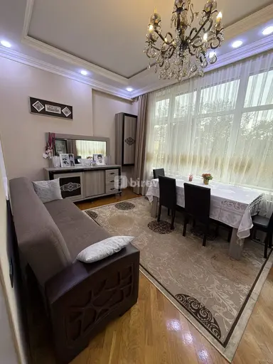 3 otaqlı mənzil, 8-ci mikrorayon