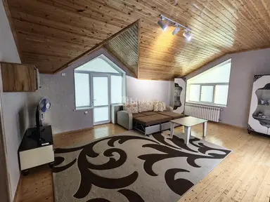 6 otaqlı həyət evi, Qəbələ rayonu, Qəbələ r.