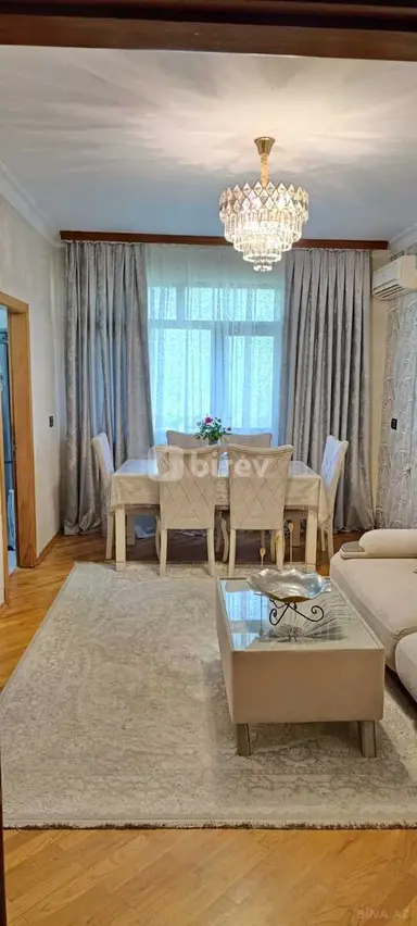 3 otaqlı mənzil, 4-cü mikrorayon