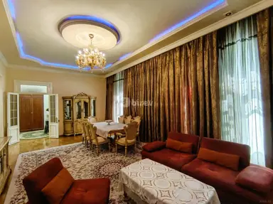 3 otaqlı mənzil, Səbail rayonu, 28 May m.