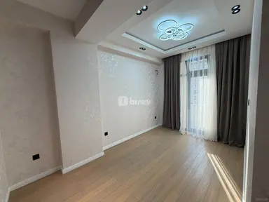 3 otaqlı mənzil, 8-ci kilometr q.