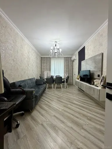 3 otaqlı mənzil, Bakıxanov q.
