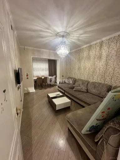 2 otaqlı mənzil, Xətai rayonu, Xalqlar Dostluğu m.
