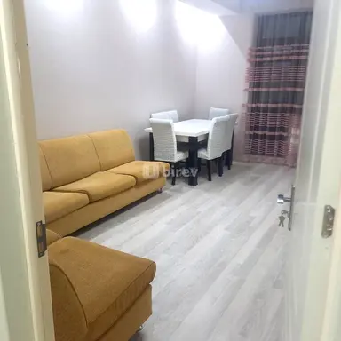 2 otaqlı mənzil, Bakıxanov q.