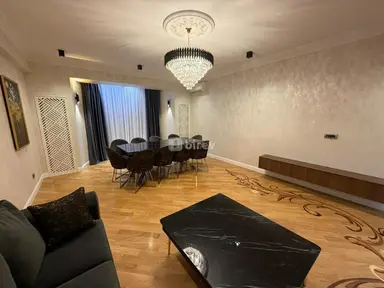 3 otaqlı mənzil, Yasamal q.