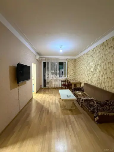 2 otaqlı mənzil, 4-cü mikrorayon