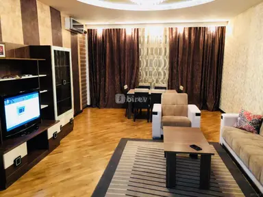 3 otaqlı mənzil, Ağ şəhər q.