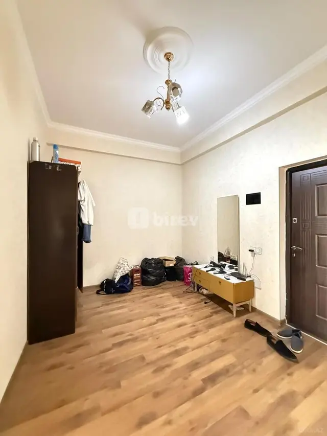 2 otaqlı mənzil, Yasamal q.
