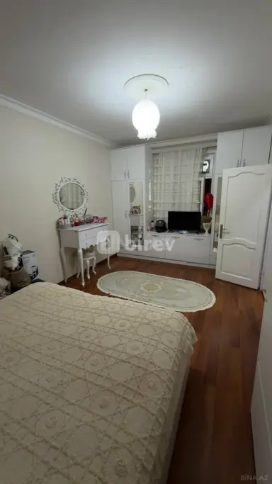 3 otaqlı mənzil, 4-cü mikrorayon