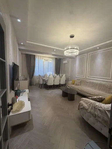 3 otaqlı mənzil, 6-cı mikrorayon