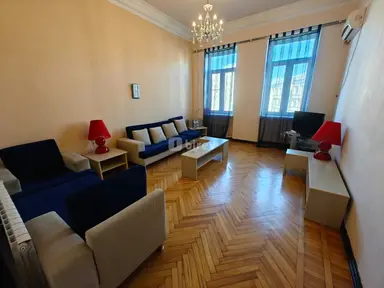 2 otaqlı mənzil, Səbail rayonu, İçərişəhər m.