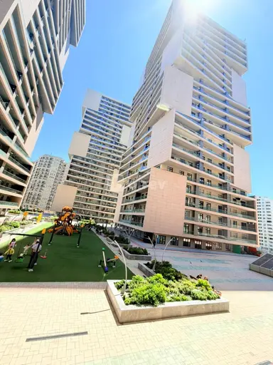 3 otaqlı mənzil, Nəsimi rayonu, 8 Noyabr m.