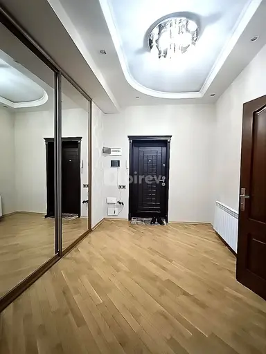 3 otaqlı mənzil, 8-ci kilometr q.
