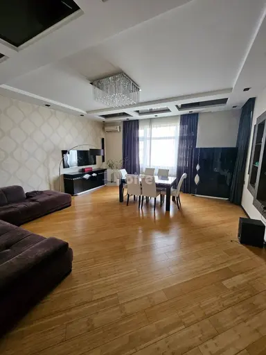 3 otaqlı mənzil, Nəsimi rayonu, 8 Noyabr m.