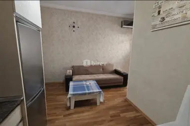 2 otaqlı mənzil, 8-ci kilometr q.