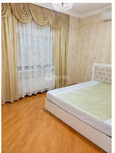 3 otaqlı mənzil, Yasamal q.