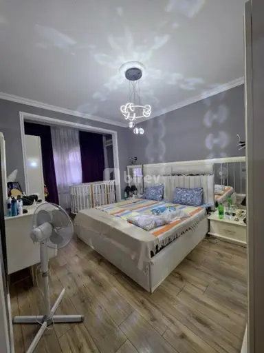3 otaqlı mənzil, 6-cı mikrorayon