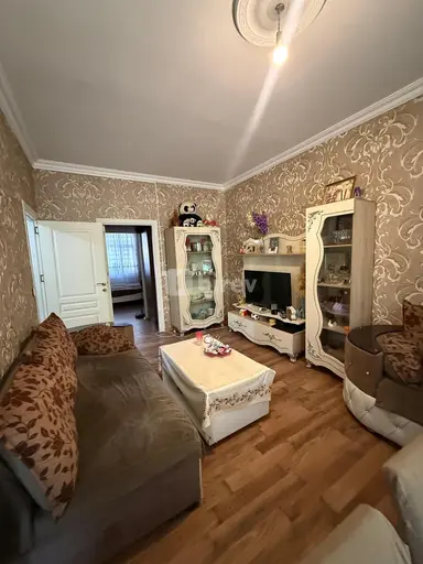2 otaqlı mənzil, 4-cü mikrorayon