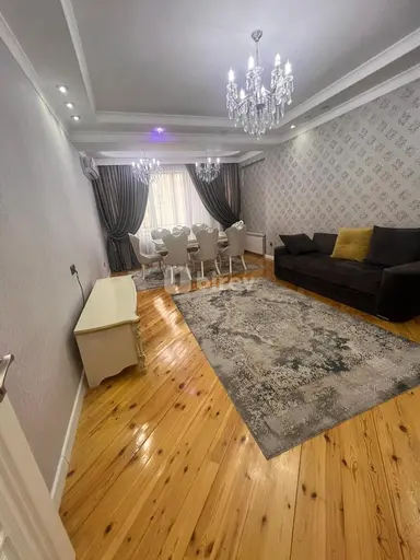 3 otaqlı mənzil, Nəsimi rayonu, 28 May m.