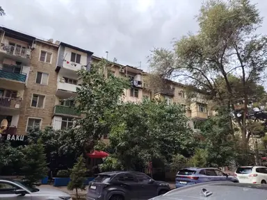 3 otaqlı mənzil, Yasamal q.