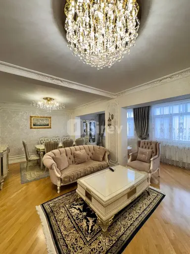 4 otaqlı mənzil, Nərimanov rayonu, Gənclik m.