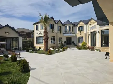 7 otaqlı həyət evi, Şüvəlan q.