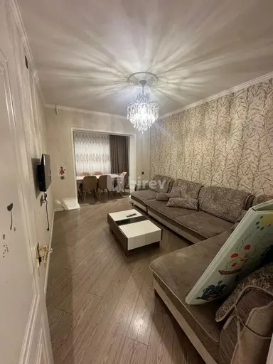 2 otaqlı mənzil, Xətai rayonu, Xalqlar Dostluğu m.