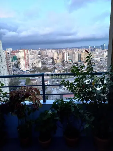 3 otaqlı mənzil, Yasamal rayonu, Elmlər Akademiyası m.