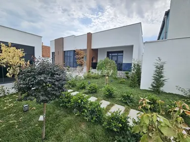 4 otaqlı həyət evi, Şüvəlan q.