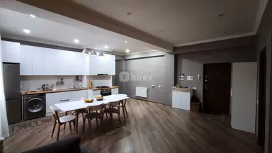 4 otaqlı mənzil, Yeni Yasamal q.