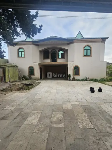 7 otaqlı həyət evi, Şüvəlan q.