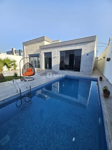 4 otaqlı həyət evi, Şüvəlan q.