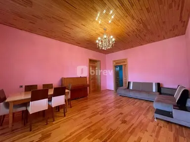 4 otaqlı həyət evi, Quba rayonu, Quba r.