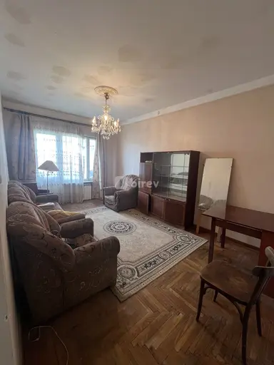 3 otaqlı mənzil, Bakıxanov q.